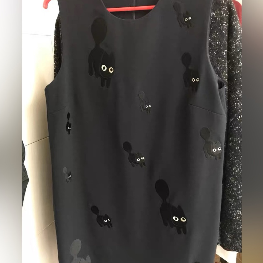 Victoria Beckham cat dress